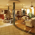Revita Kocher 4*