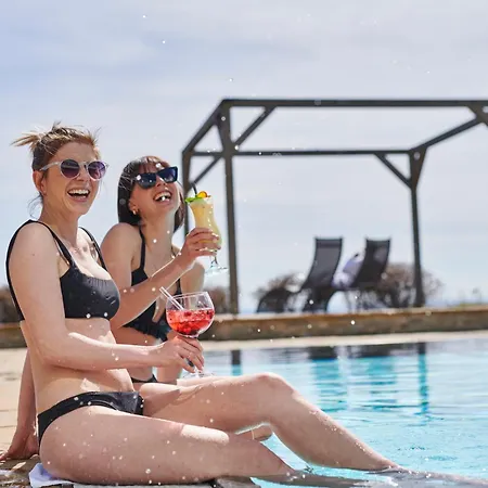 Revita Kocher Отель